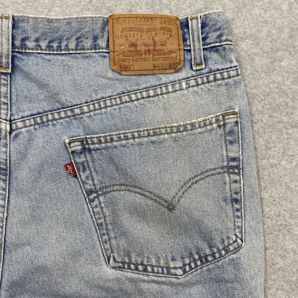 Vintage Levi's 550‎ Relaxed Fit Light Washed Men's 42x30 Denim Retro Distressed